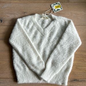 Chelsea & Violet sweater